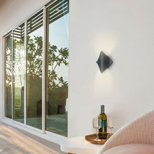 Učitajte sliku u preglednik galerije, NAVIA 8130 RABALUX
